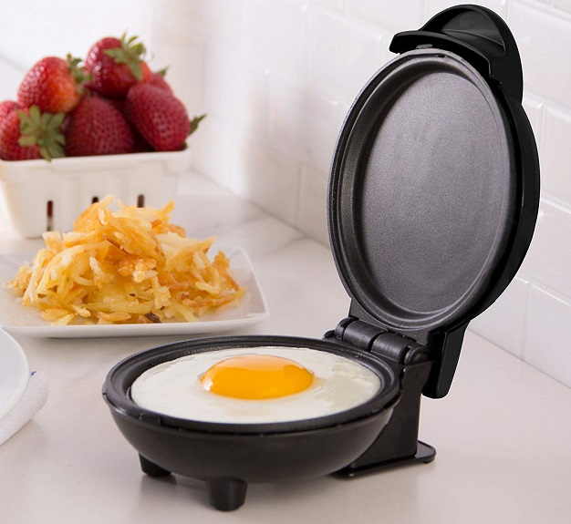 Amazon Deal: Dash Mini Griddle $9.99
