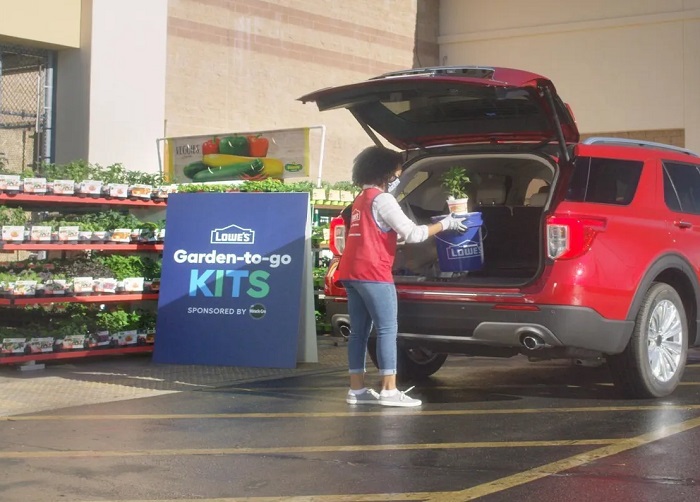 FREE Garden Kits from Lowes in April!